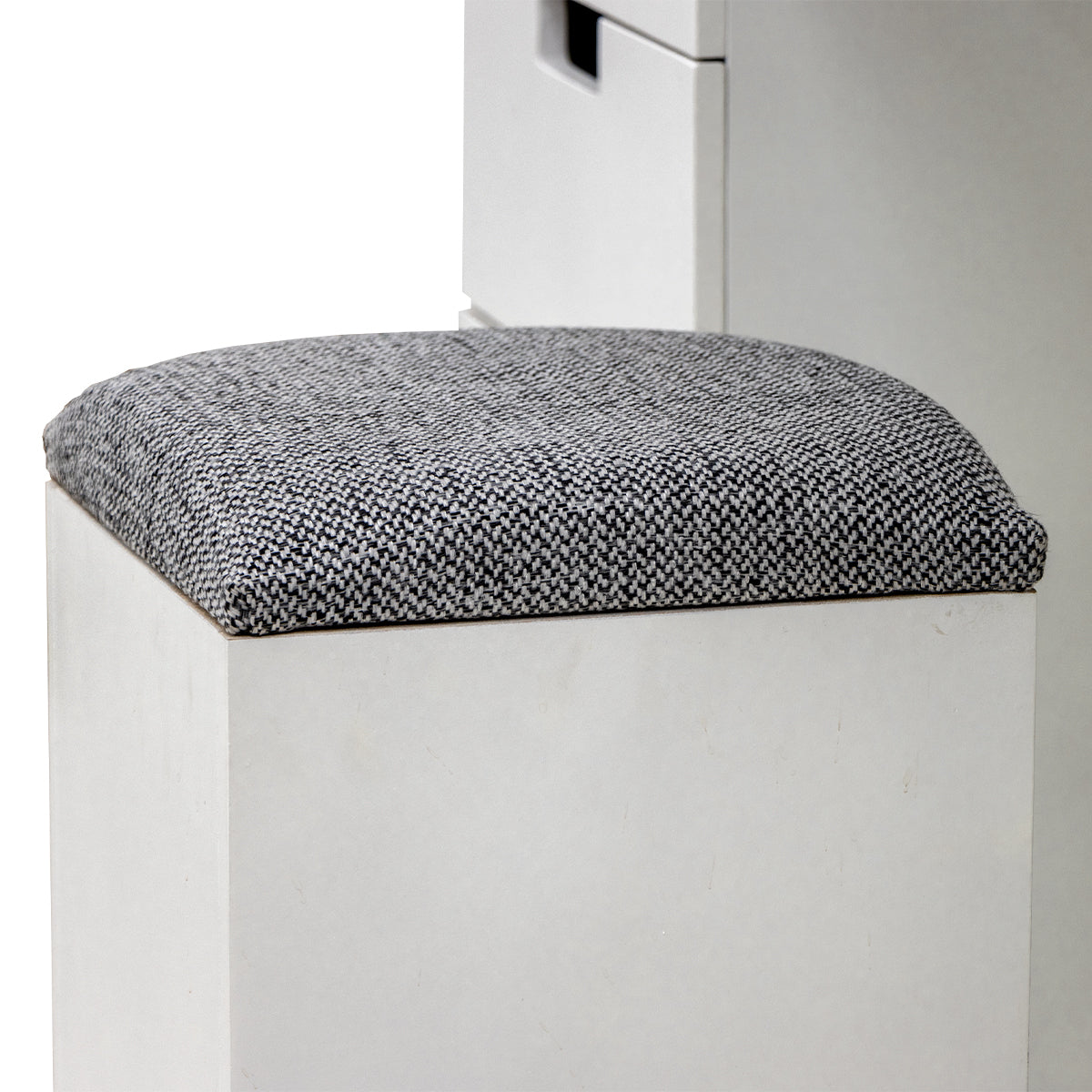Tocador Vanity Yildi con Espejo y Focos Color Blanco 1000021503